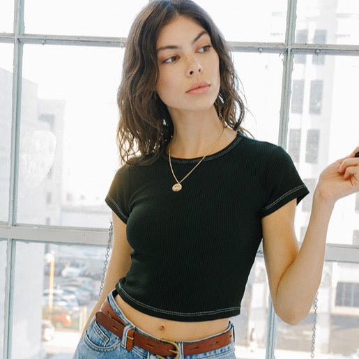 Classic Cropped Tee in Black